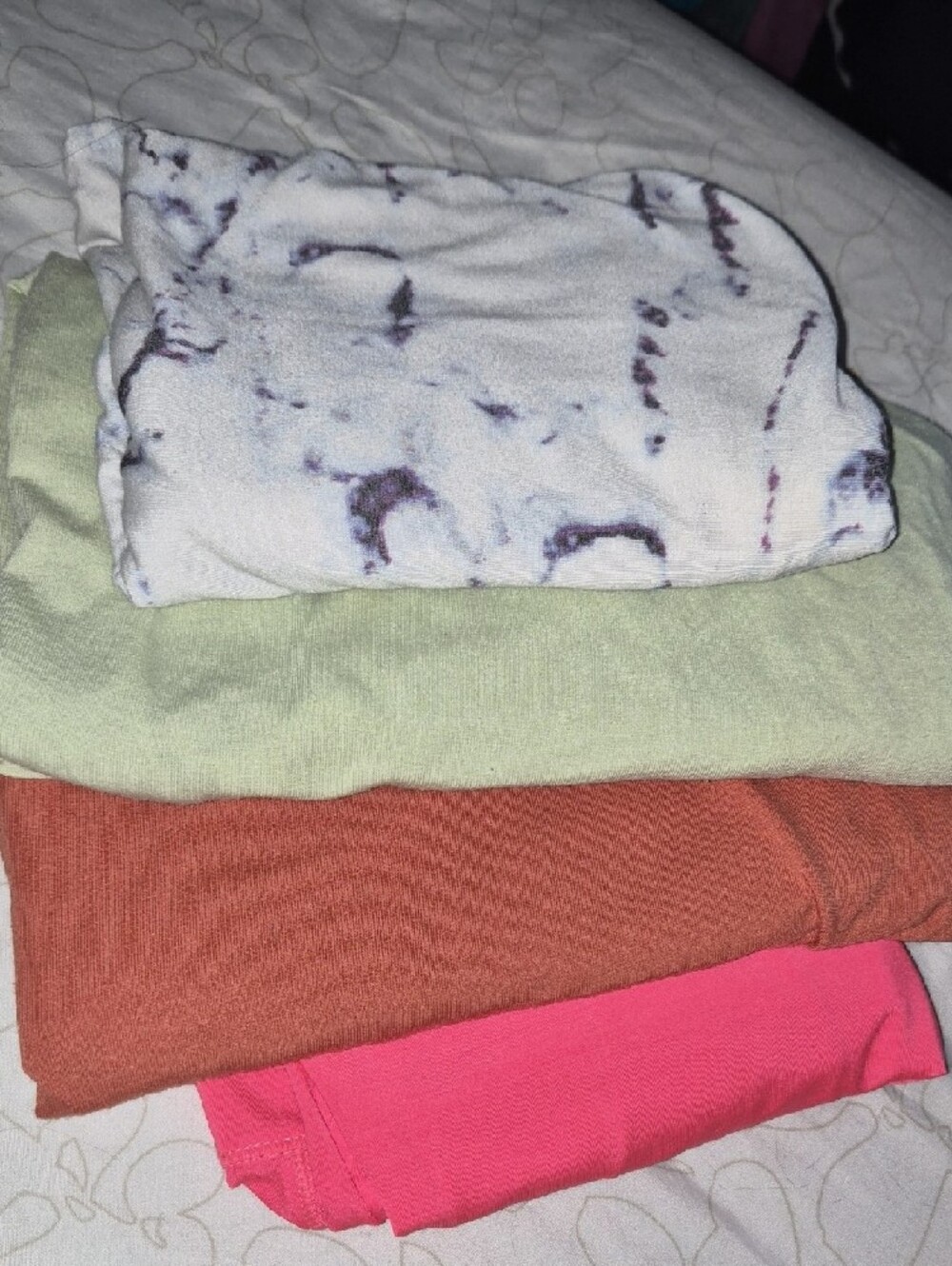 Old Navy - M Tall- Light Weight Flutter Sleeve Workout Tops - 4 Pack Bundle